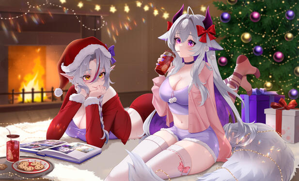 Cleo &amp; Shuni Christmas
